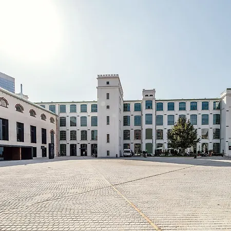 Διαμέρισμα Zwirn Centre Apt, 2 Parking Space, Business&pleasure