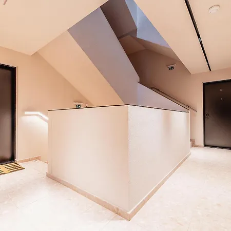 Apartamento Zwirn Centre Apt, 2 Parking Space, Business&pleasure Bratislava