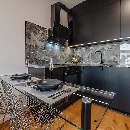 Zwirn Centre Apt,free Parking Business&pleasure Apartment Bratislava
