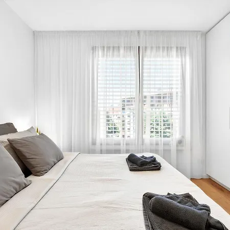 Zwirn Centre Apt, 2 Parking Space, Business&pleasure *