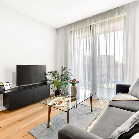 Zwirn Centre Apt, 2 Parking Space, Business&pleasure