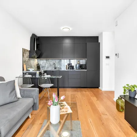 Zwirn Centre Apt, 2 Parking Space, Business&pleasure Bratislava