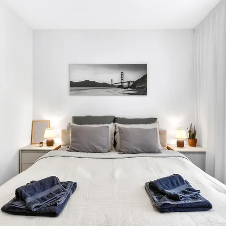 Zwirn Centre Apt, 2 Parking Space, Business&pleasure Appartamento