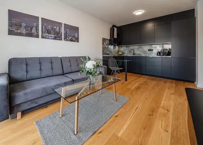 Zwirn Centre Apt, 2 Parking Space, Business&pleasure Apartamento *