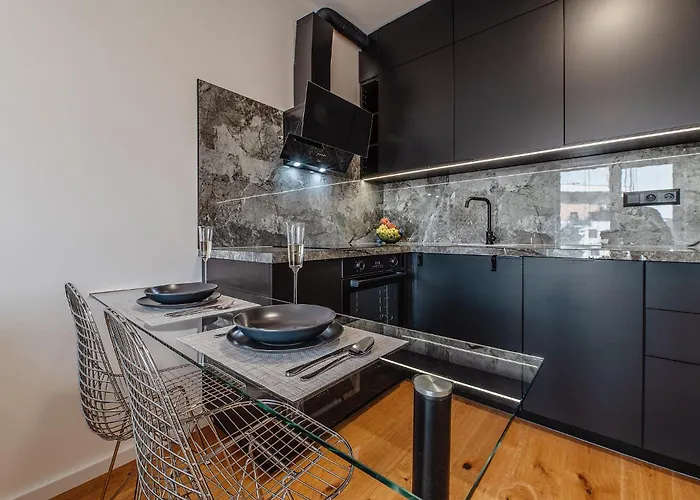 Zwirn Centre Apt, 2 Parking Space, Business&pleasure