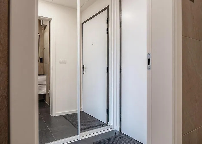 Apartment Zwirn Centre Apt, 2 Parking Space, Business&pleasure Pressburg
