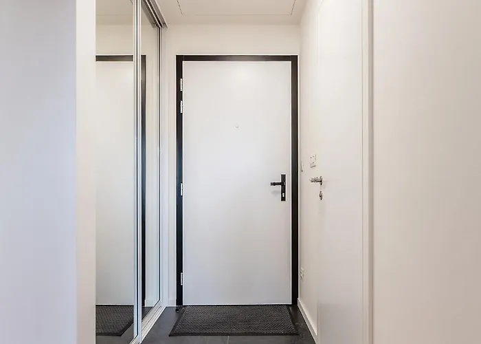 Zwirn Centre Apt, 2 Parking Space, Business&pleasure * Pressburg