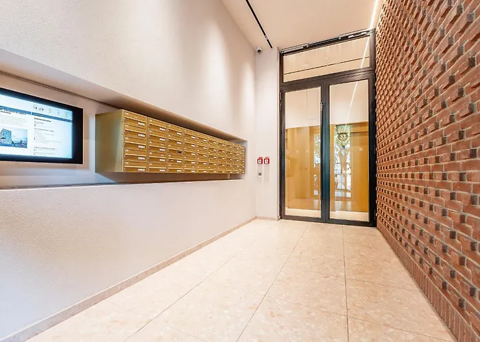 Zwirn Centre Apt, 2 Parking Space, Business&pleasure