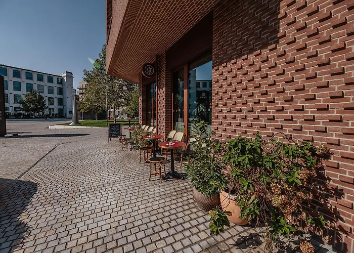 Zwirn Centre Apt, 2 Parking Space, Business&pleasure Apartment Pressburg