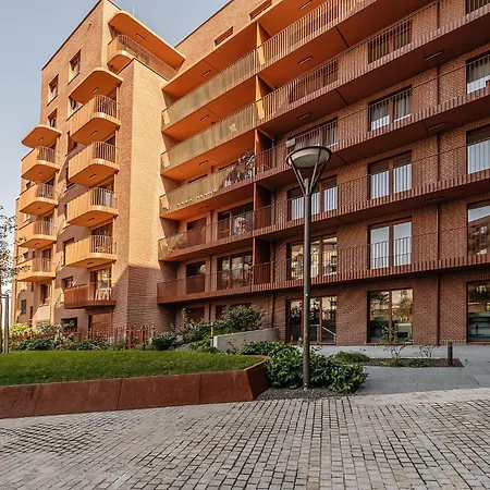 Zwirn Centre Apt, 2 Parking Space, Business&pleasure Apartment