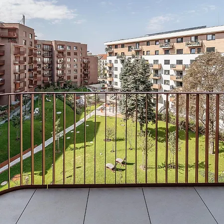 Zwirn Centre Apt, 2 Parking Space, Business&pleasure * Bratislava